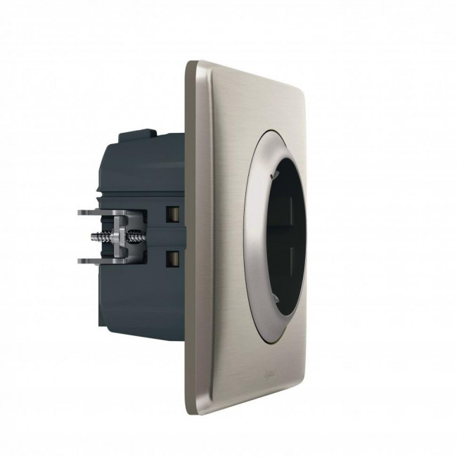 Πρίζα Σούκο ZigBee Τιτάνιο 064837 Celiane with Netatmo®