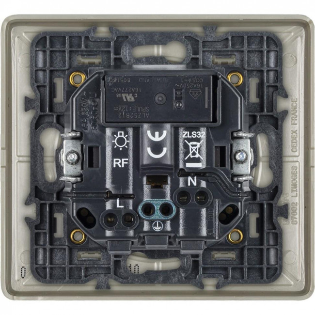 Πρίζα Σούκο ZigBee Τιτάνιο 064837 Celiane with Netatmo®