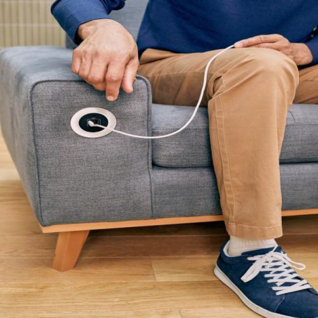 Πολύπριζο Γραφείου 2 USB Μαύρο Και Ασημί 654732 LEGRAND