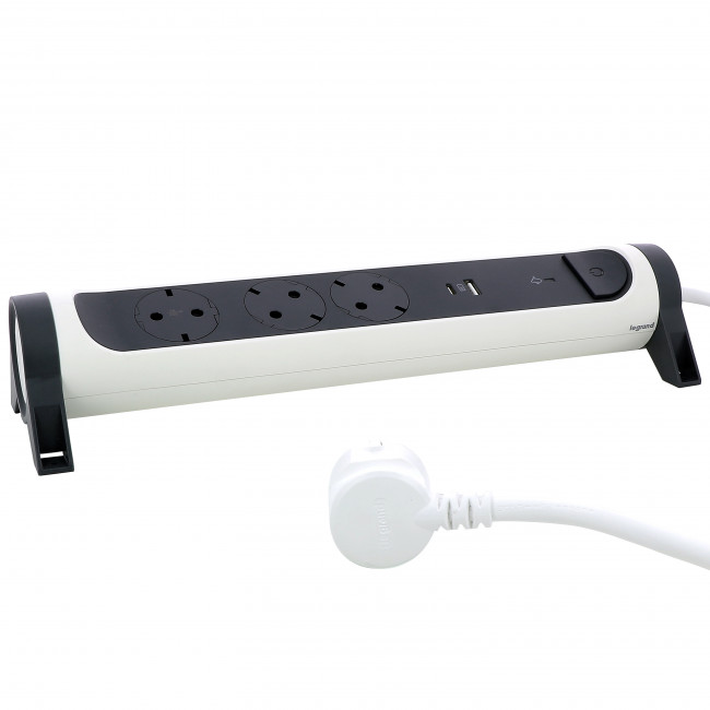 Πολύπριζο 3 Σούκο, USB Με Διακόπτη & Προστασία 1,5m Λευκό Και Μαύρο 694508 LEGRAND