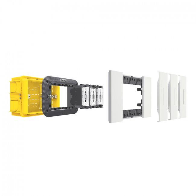 Μετώπη Πρίζας USB 1 Στοιχείου Sand KM11C LivingNow BTICINO