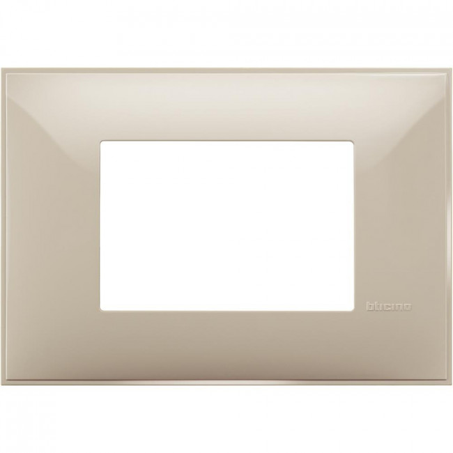 Πλαίσιο 3 Στοιχείων Κρέμ R4803CR BTICINO