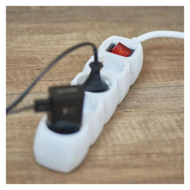 Πολύπριζο 4 Σούκο Με Διακόπτη 3m Λευκό P1423R EMOS