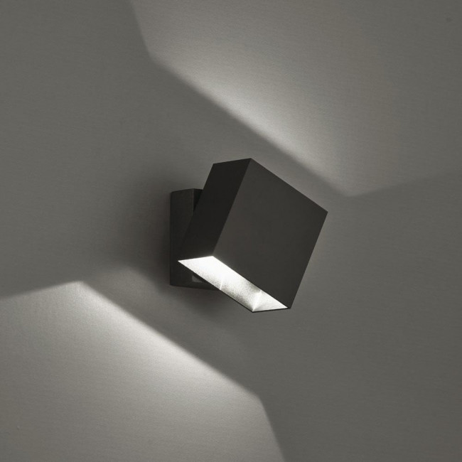 Απλίκα LED 6W 3000k Μαύρο Quadro 4226300 VIOKEF